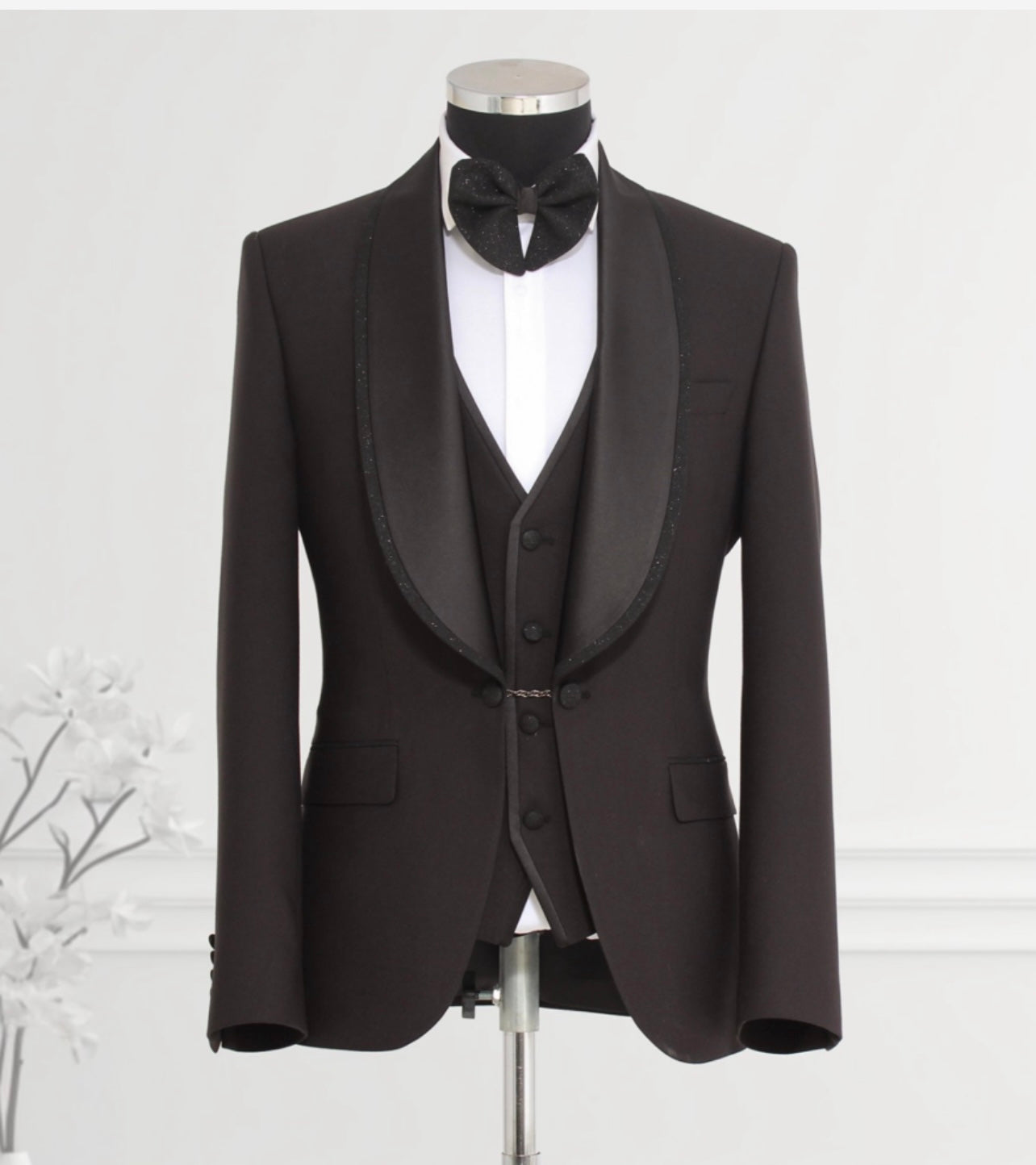 The Royale Signature Tuxedo