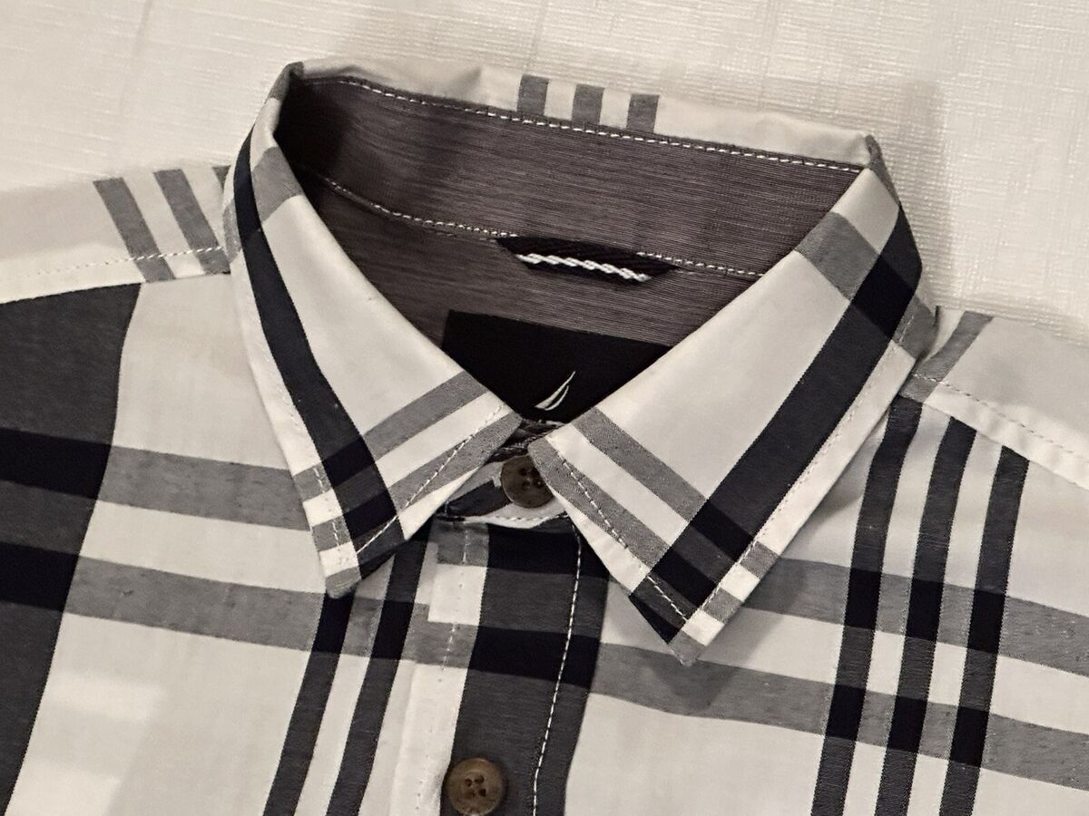 Boston Button Up