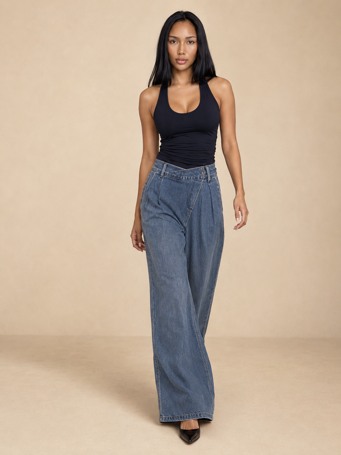 Crossover Fly Mom Jeans