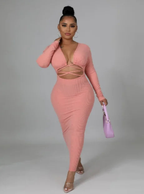 Peach me dress curvy collection