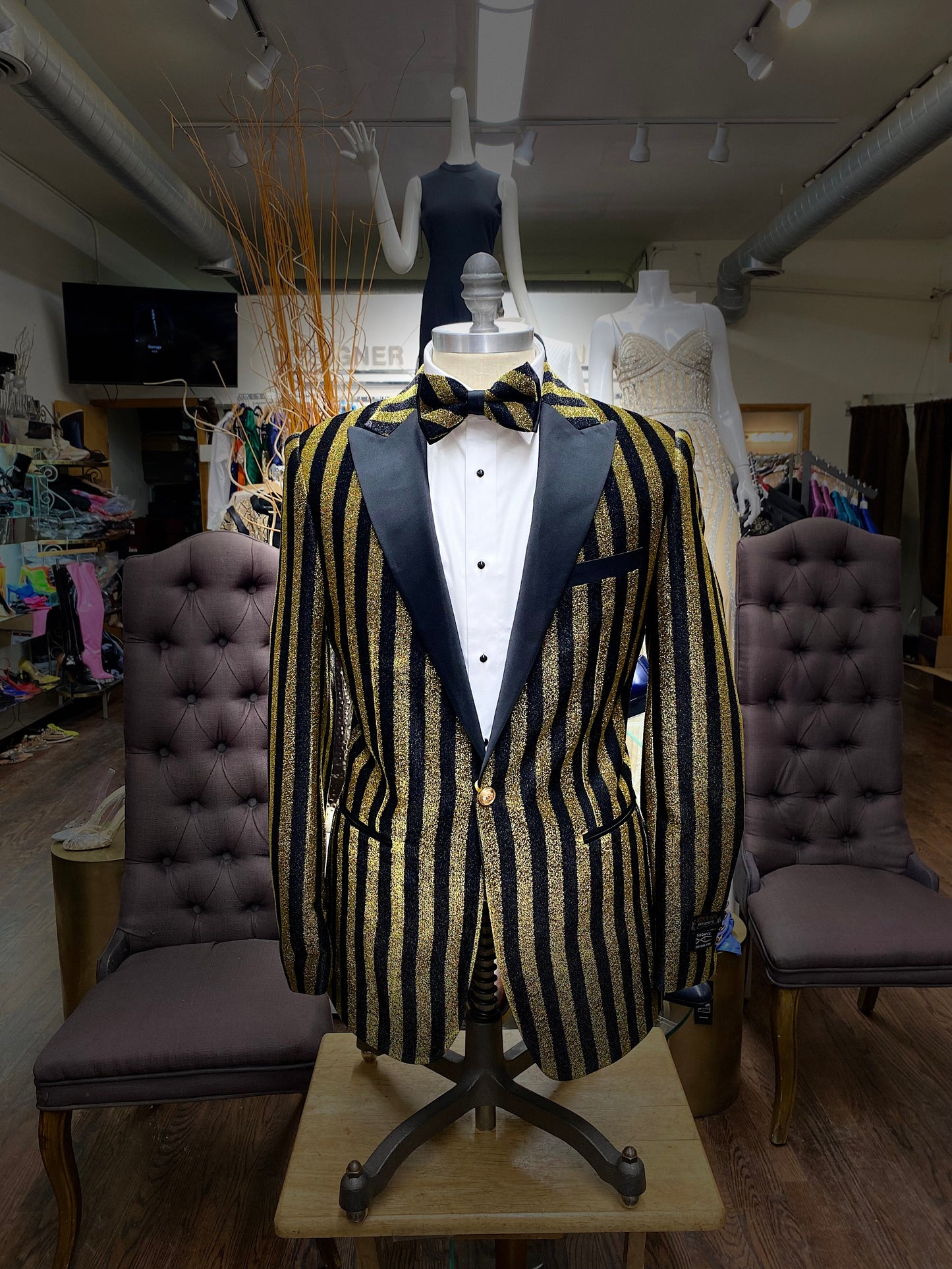 Strip it rich prom tuxedo